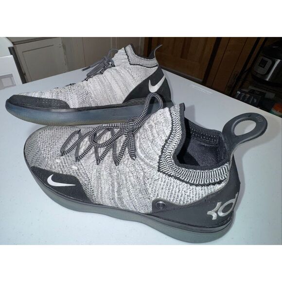 Kevin Durant Kd11 Zoom Nike Sneakers Size 13 Preowned in great condition - Picture 1 of 8